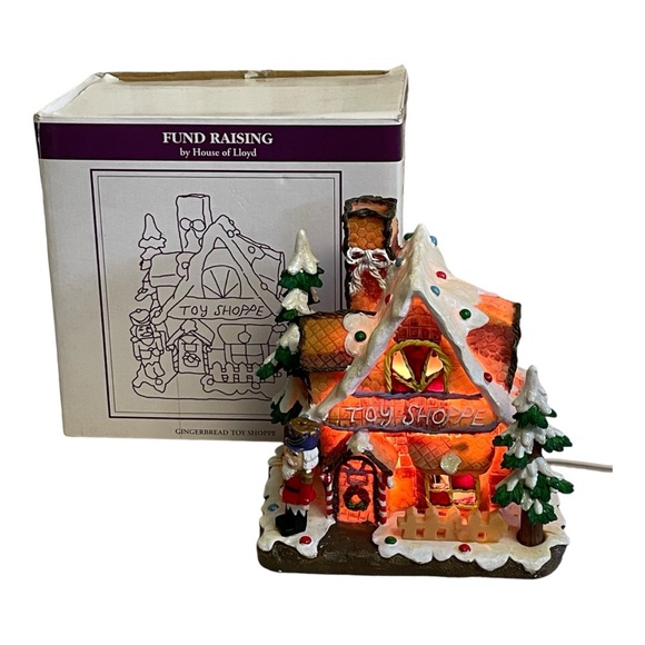 Illuminated Gingerbread Toy Shoppe House Of Lloyd Christmas Around The World VTG - Picture 2 of 12